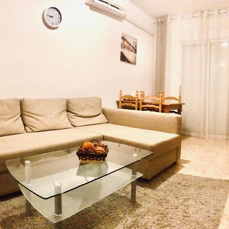 Cozy Apartment By The Sea Palangre 17 Torrevieja Bagian luar foto