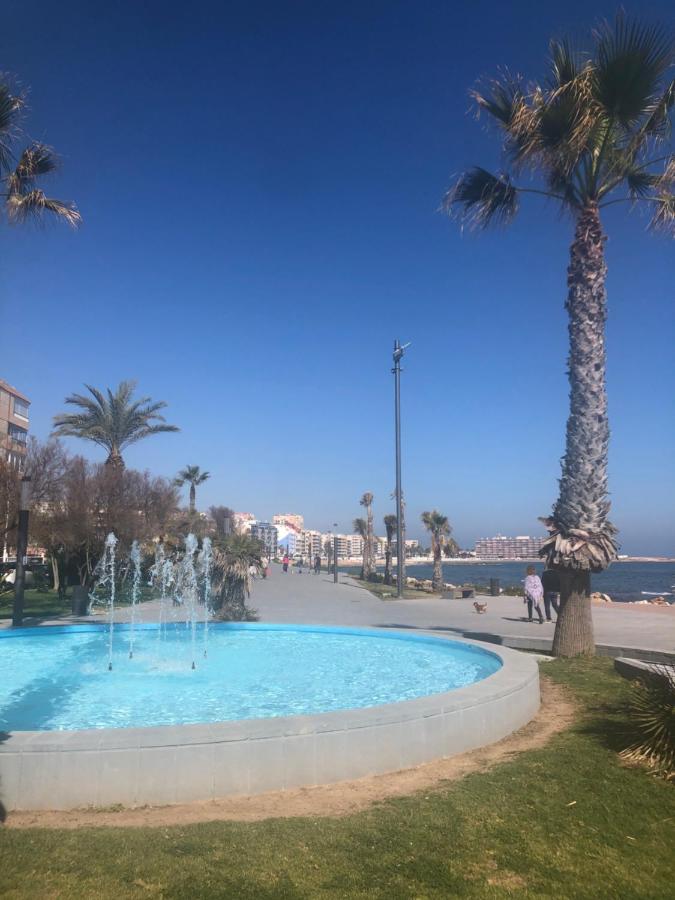 Cozy Apartment By The Sea Palangre 17 Torrevieja Bagian luar foto
